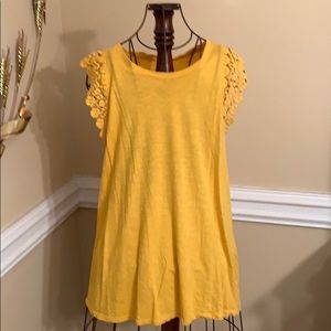 Ava & Viv Ecru Sleeveless Top